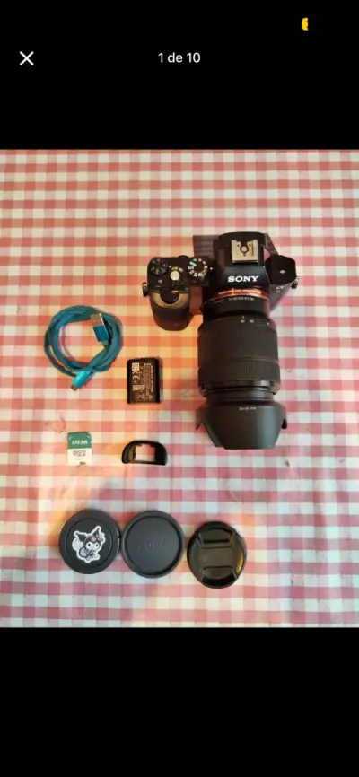 Cámara Sony a7  con accesorios - miniatura 1