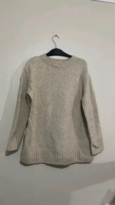 Cardigan de punto rojo para mujer - miniatura 6