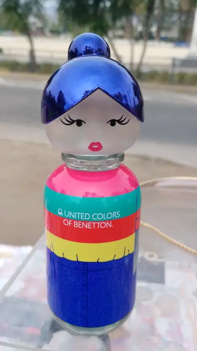 Perfume United Colors of Benetton edición especial - miniatura 1