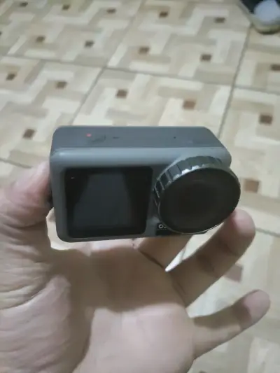 Se vende cámara goupro osmo action - miniatura 1