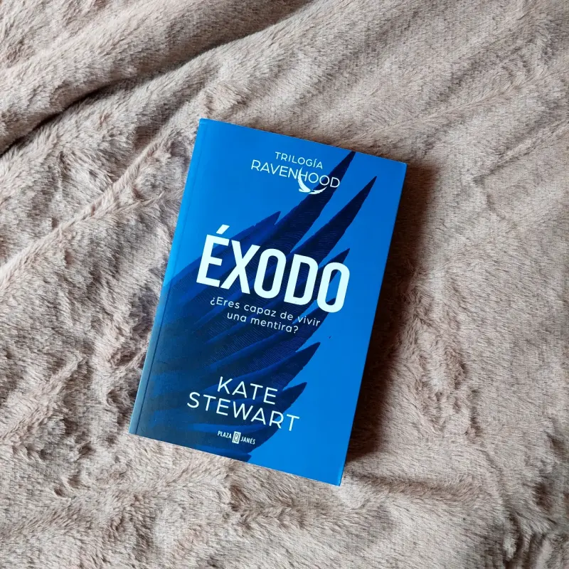 Libro 'Vuelo' de Kate Stewart - 2