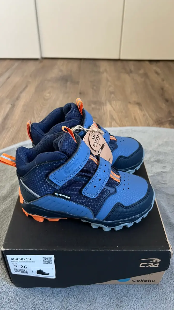Botines nuevos  niño Colloky azul waterproof 26 - 4