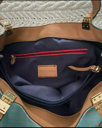 Bolso tote verde con diseño geométrico - miniatura 2