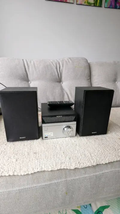 Sistema de sonido Sony con Bluetooth - miniatura 1