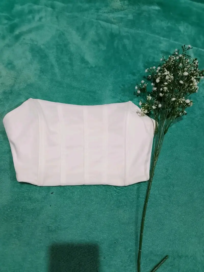 Top corset blanco elegante