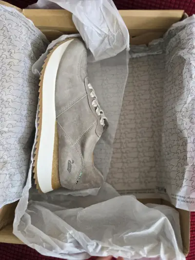 Zapatillas deportivas grises de gamuza - miniatura 2
