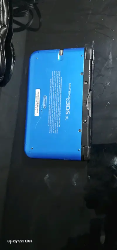 Nintendo 3DS XL - miniatura 5