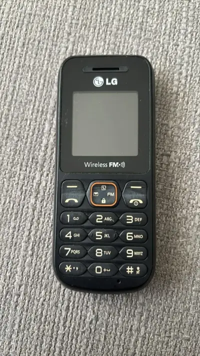 Lote de celulares antiguos variados - miniatura 4