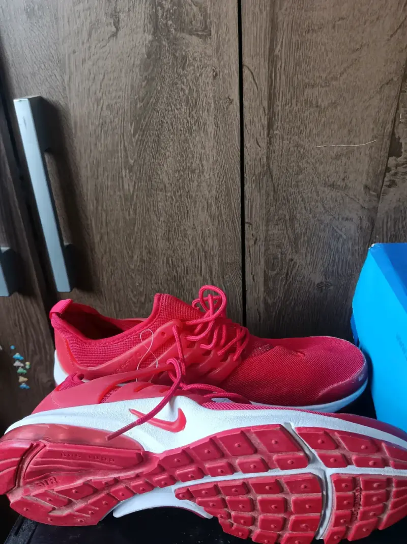Zapatillas deportivas Nike roja - 3