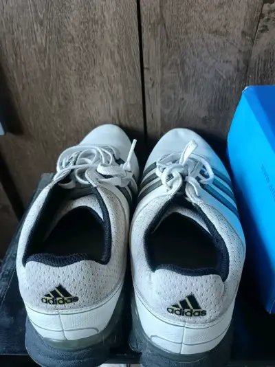 Zapatillas deportivas Adidas blancas - miniatura 1