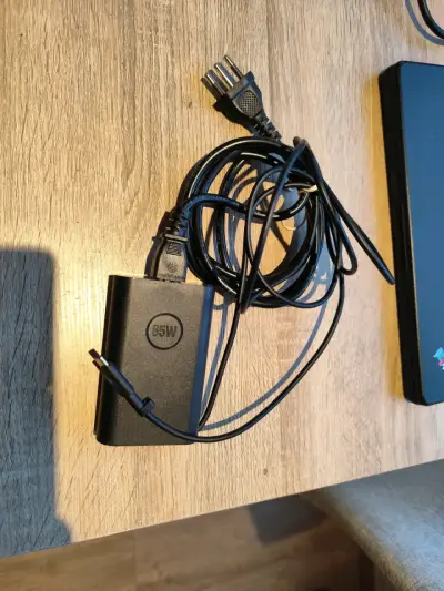 Laptop Lenovo ThinkPad en buen estado - miniatura 4