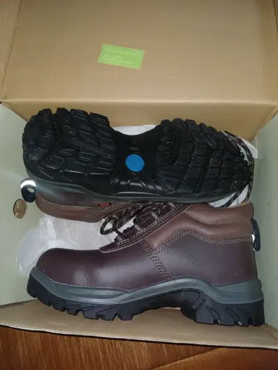 Botas negras de cuero para mujer - miniatura 5
