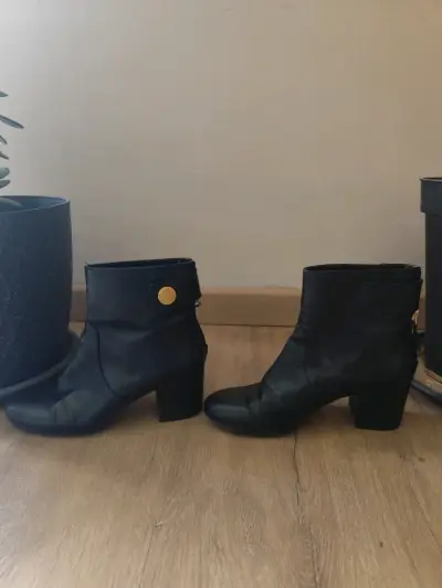 Botines de cuero negro para mujer - miniatura 5