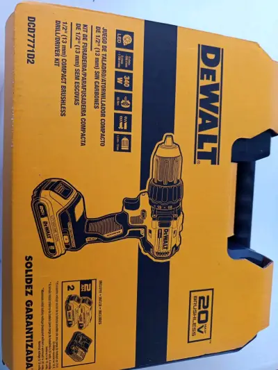 Taladro atornillador DeWalt 20V sin escobillas - miniatura 1