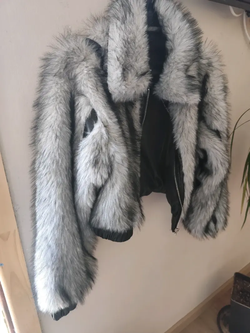 Chaqueta de piel sintética gris - 2