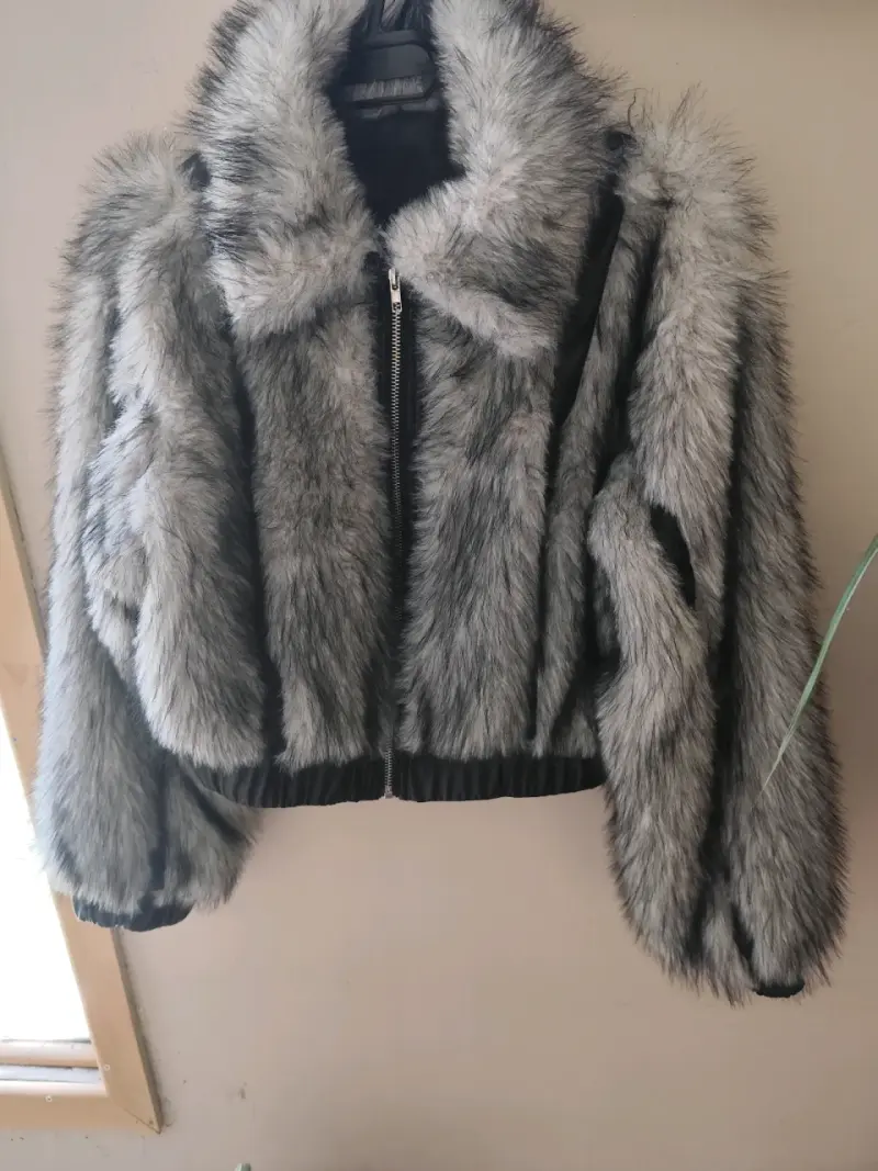 Chaqueta de piel sintética gris - 4