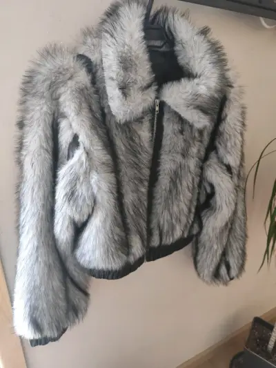 Chaqueta de piel sintética gris - miniatura 6