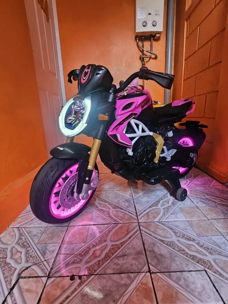 Moto eléctrica infantil con luces LED - 1