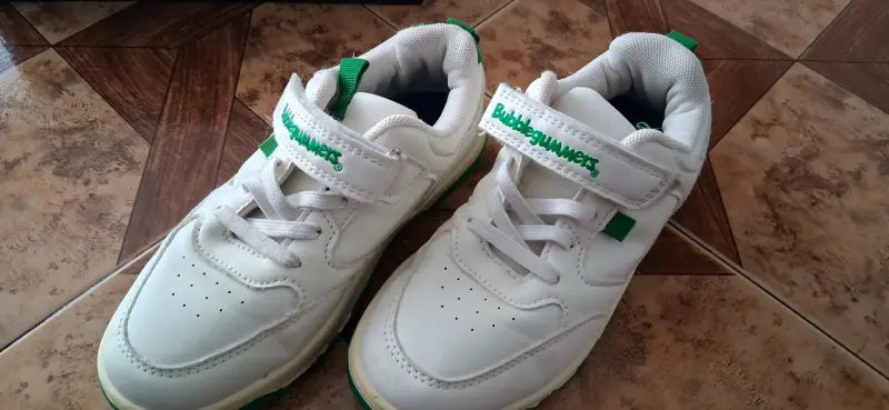 Zapatillas Bubblegummers blancas para niños
