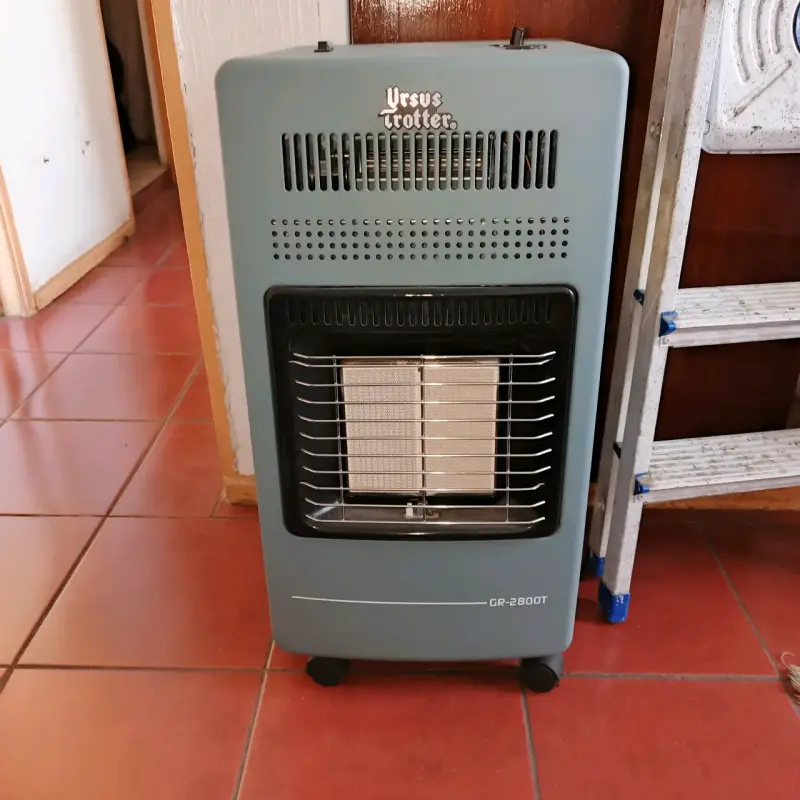 Estufa a gas Ursus Trotter 5kg - 1