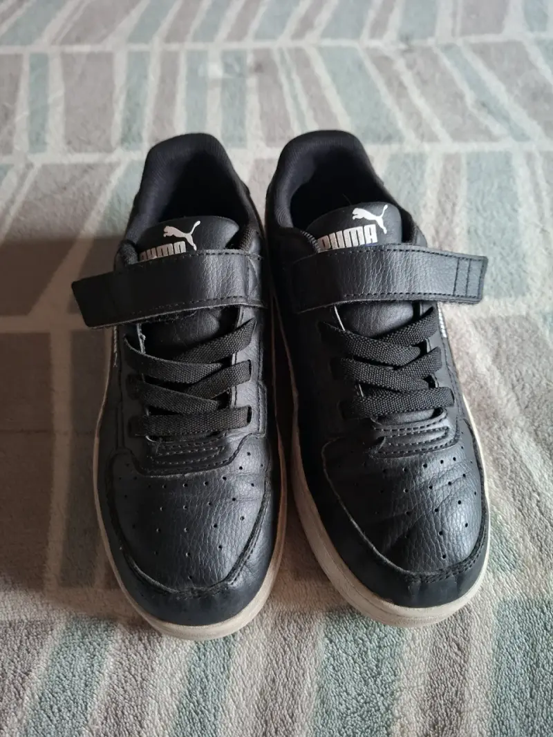 Zapatillas negras Puma para niños - 1