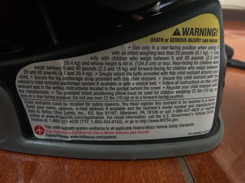 Silla de auto Britax negra - 3