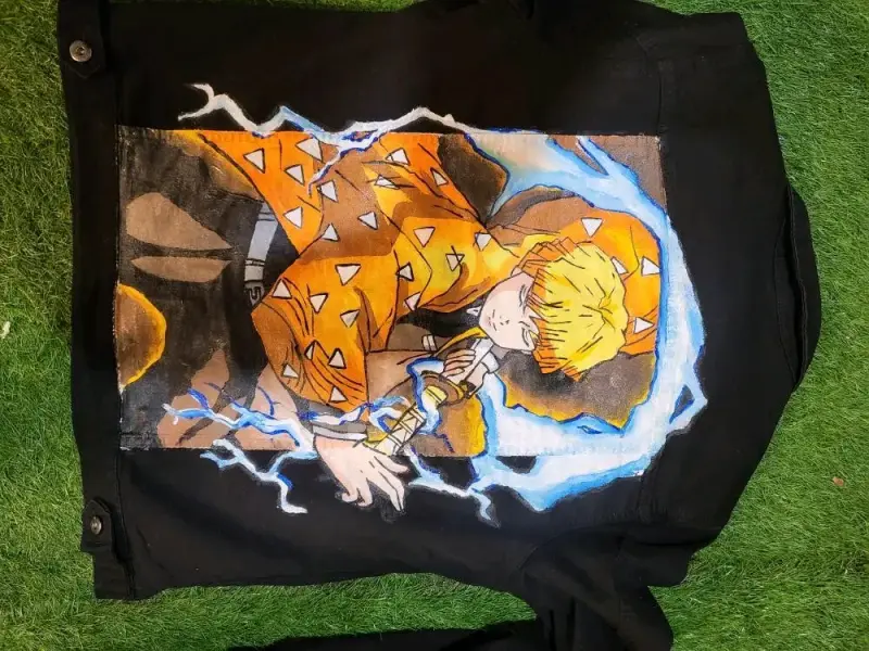 Chaqueta negra con diseño de anime - 3
