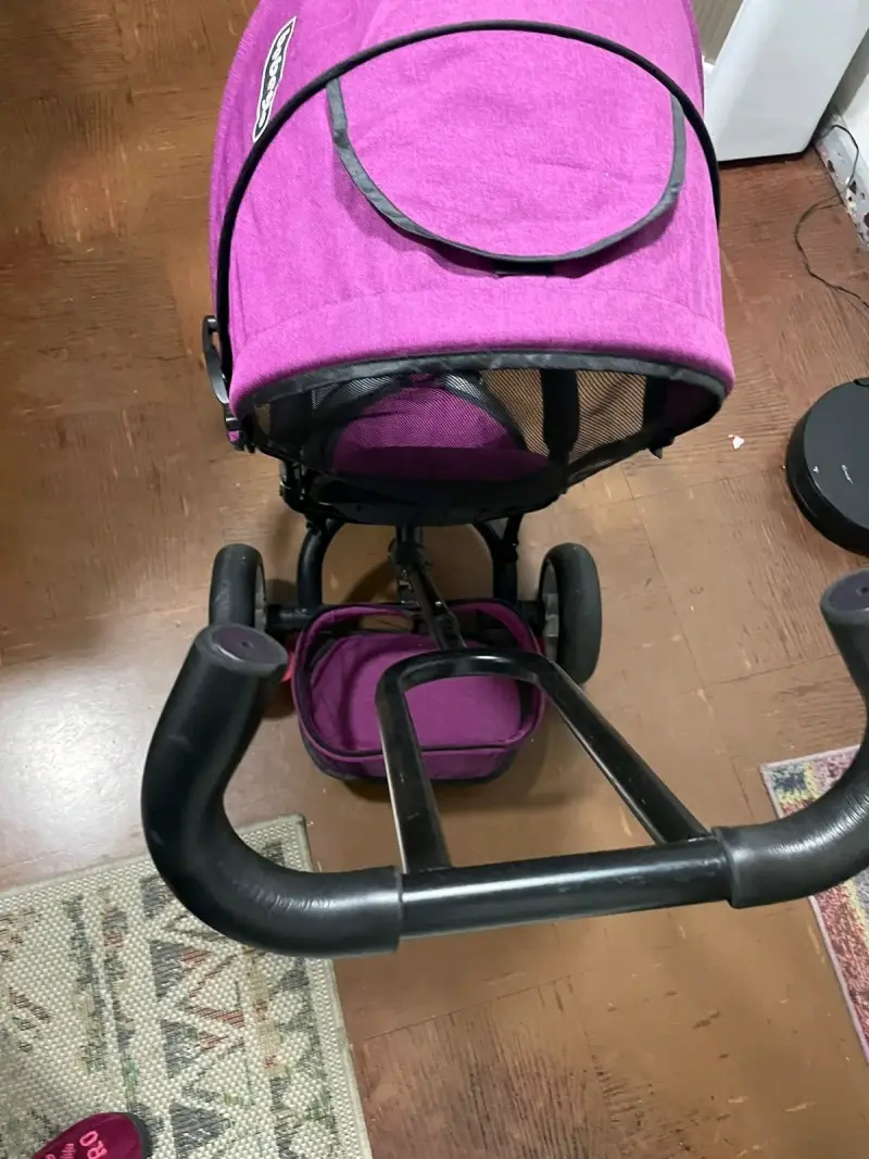 Triciclo para niños Bebeglo con toldo - 3