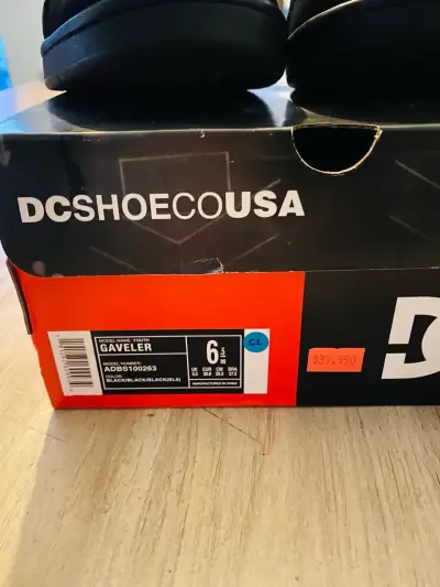 Zapatillas DC Shoes negras para hombre - miniatura 4