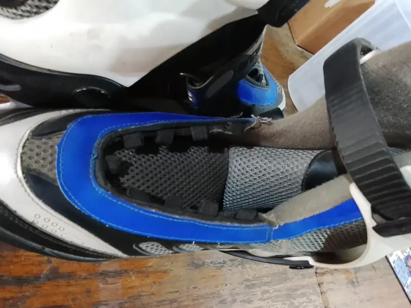 Patines en línea azul y gris(sin ruedas ni cordon) - 2