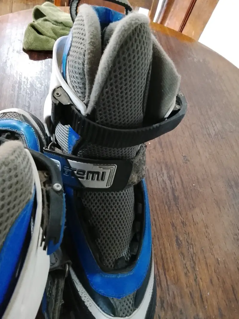 Patines en línea azul y gris(sin ruedas ni cordon) - 3