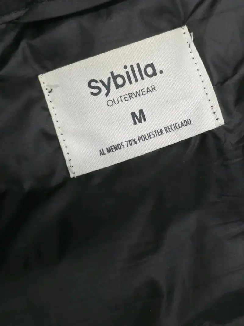 Puffa negro Sybilla - 3