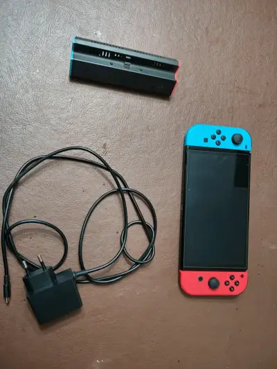 Consola Nintendo swich oled con magia - miniatura 2