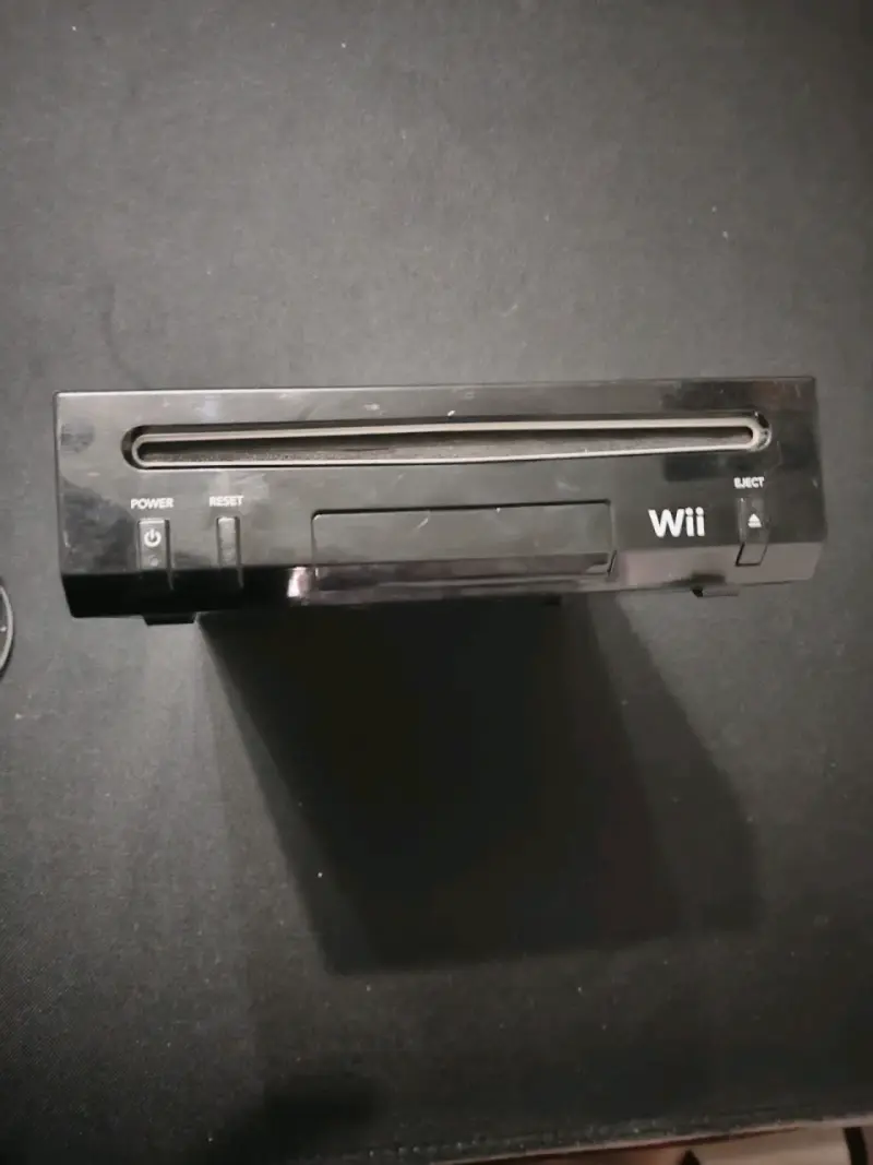 Consola Nintendo Wii con sensor - 3