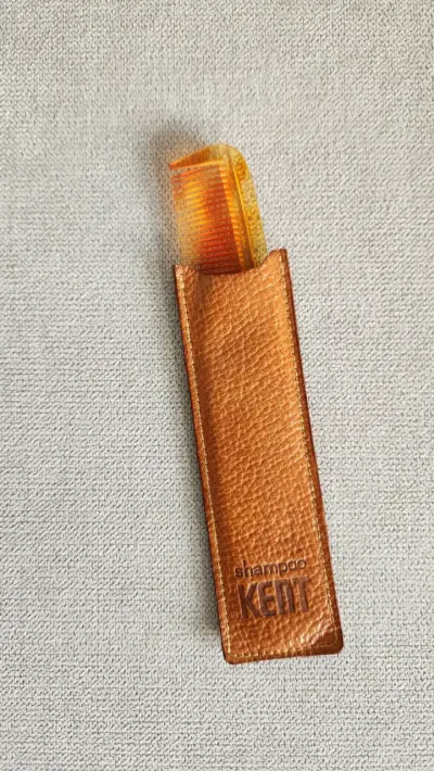Antigua peineta con funda de cuero Kent - miniatura 3