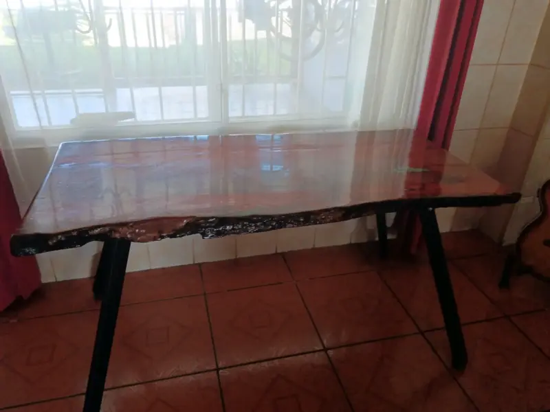 MESA CON CUBIERTA DE ROBLE - 2