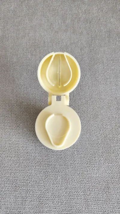 Antiguo moledor y corta pastillas vintage - miniatura 3