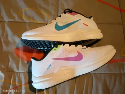 Zapatillas deportivas Nike winflo 10 blancas - miniatura 1