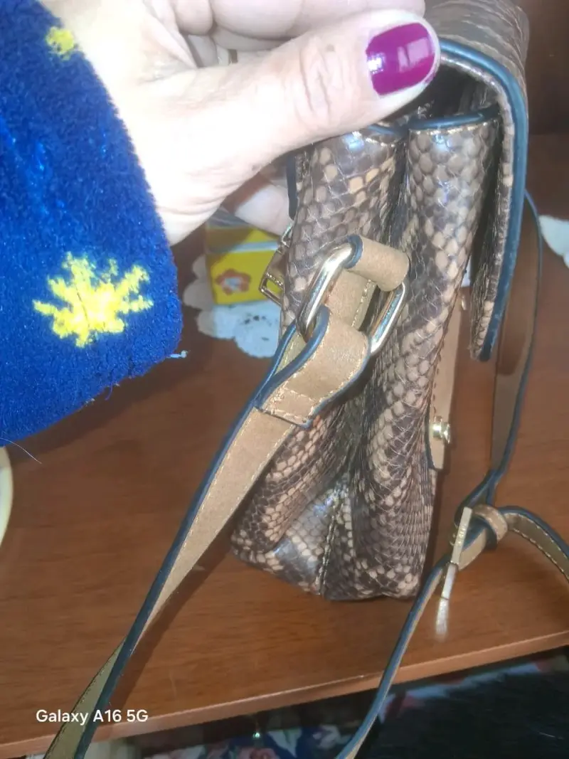Cartera de eco cuero con diseño de serpiente - 2