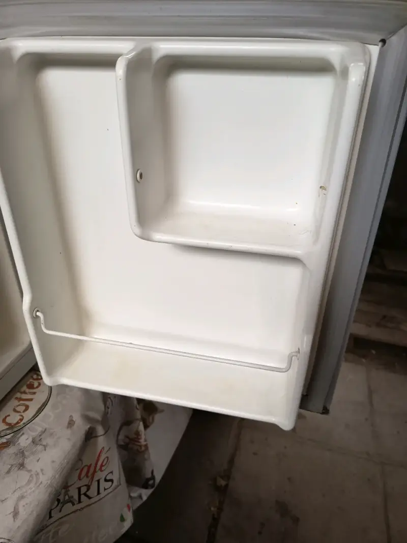 Mini refrigerador Mademsa A+ - 3