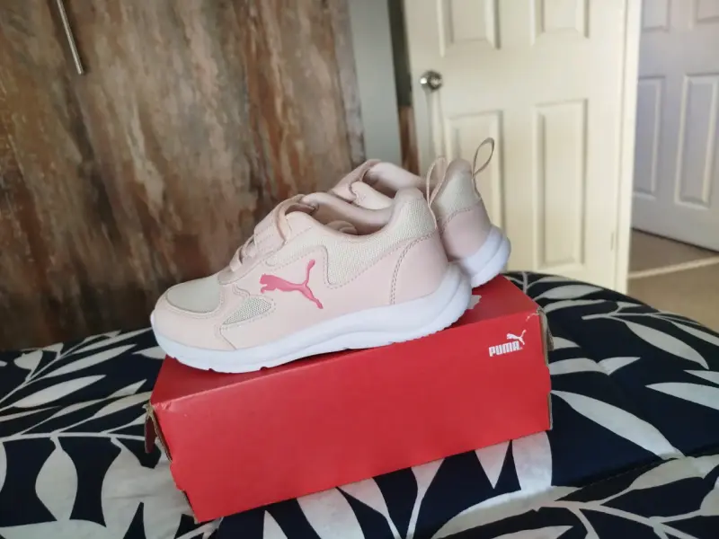 Zapatilla Puma talla 31 (18,5cm) para niña rosa - 2