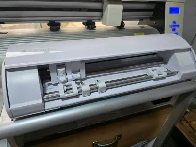 Plotter de corte Silhouette Cameo 5 alpha - miniatura 1