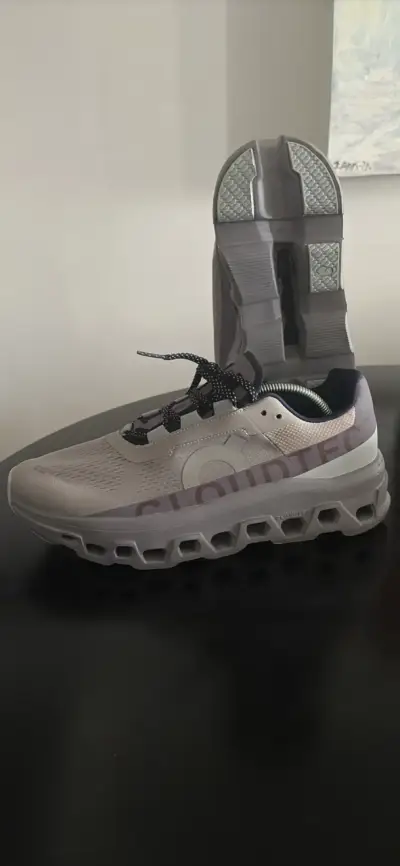 Zapatillas on Cloud monster talla 45 - miniatura 1