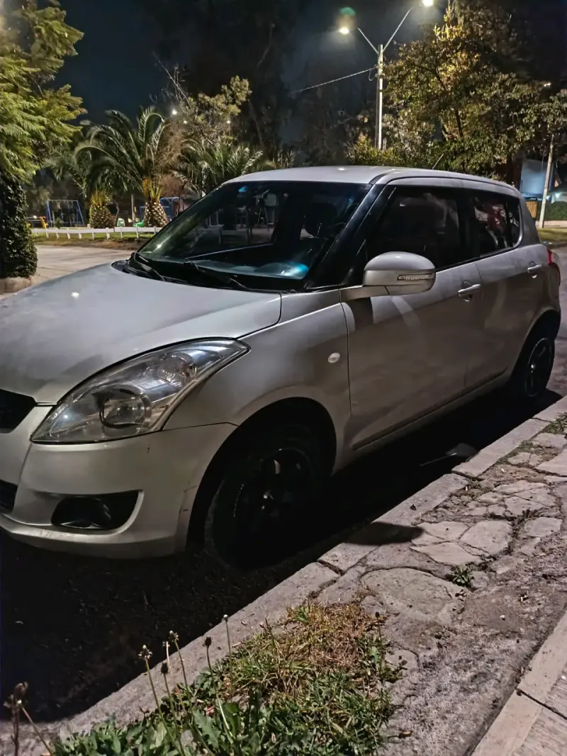 Suzuki Swift 2015 - 3