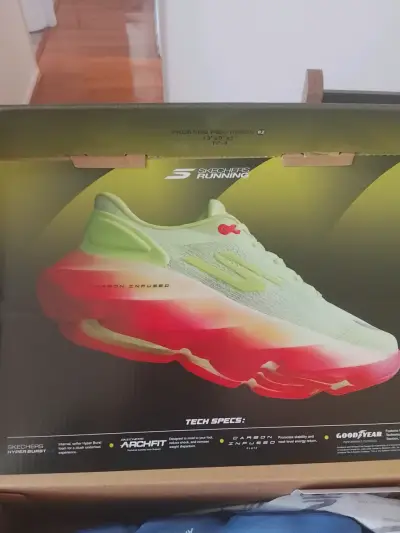 Zapatillas Skechers Running Hyper Burst - miniatura 1