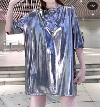 Polera metálica unisex brillante - miniatura 2