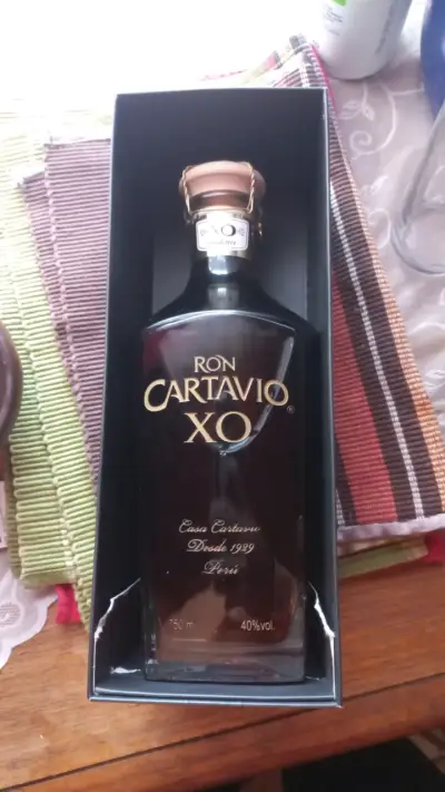 Ron Cartavio XO 750ml en caja original - miniatura 1