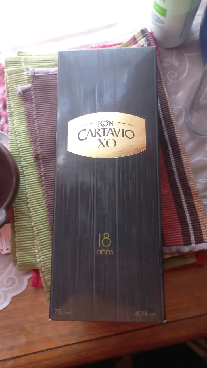 Ron Cartavio XO 750ml en caja original - 2