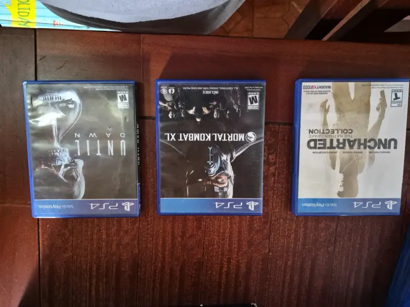 Lote de juegos PS4: Until Dawn, Mortal Kombat XL, Uncharted - 1