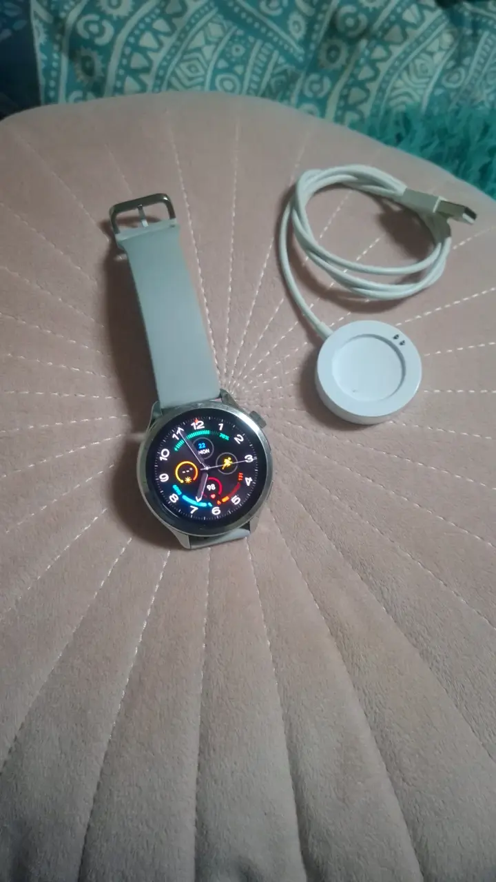 Smartwatch con cargador magnético - 1